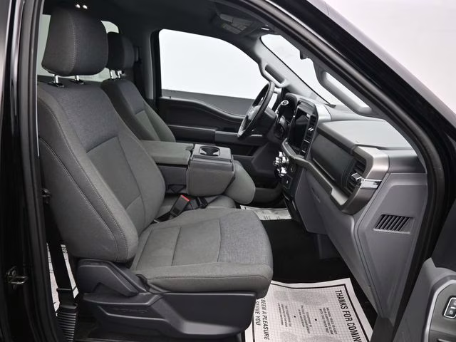 2025 Black Ford F-150 XLT 4X4 Truck