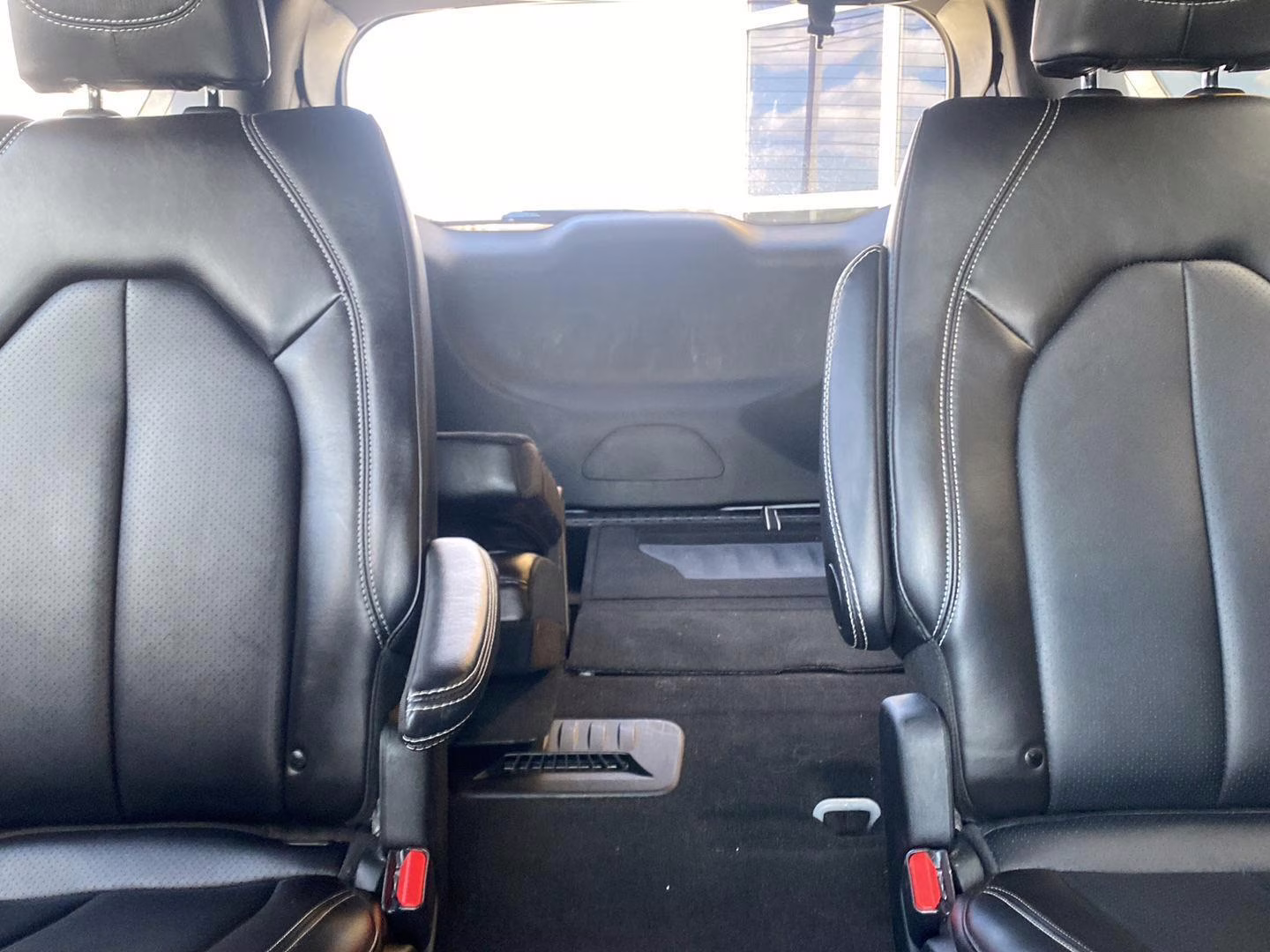 2025 Bright White Clearcoat Chrysler Pacifica Select FWD Van