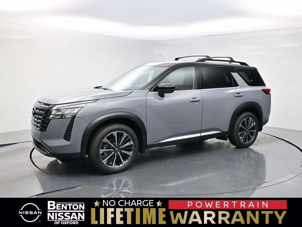 2026 Boulder Gray/Super Black Nissan Pathfinder Platinum FWD SUV