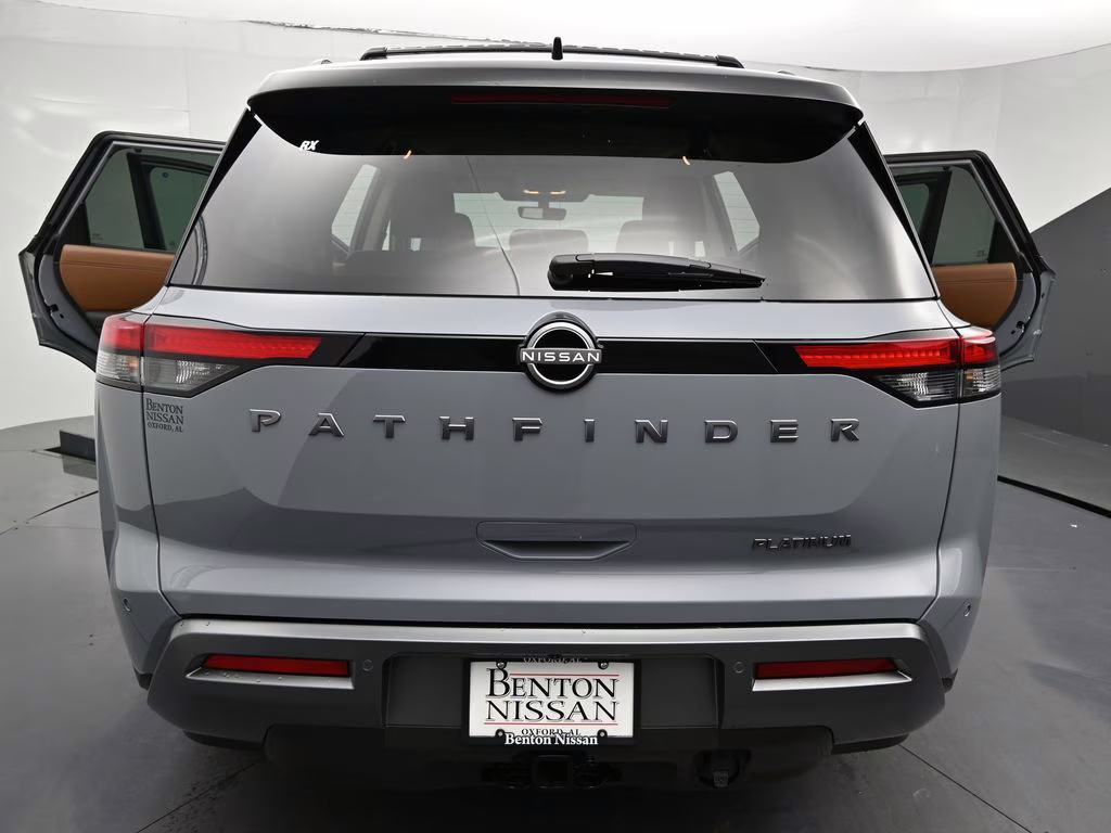 2026 Boulder Gray/Super Black Nissan Pathfinder Platinum FWD SUV