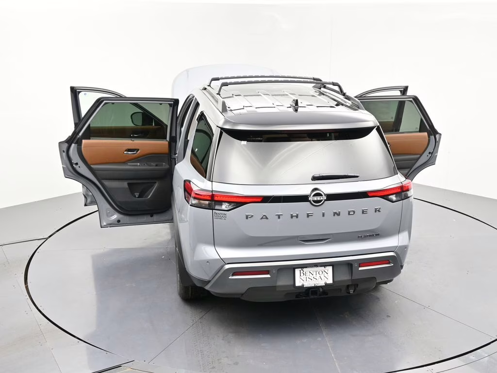 2026 Boulder Gray/Super Black Nissan Pathfinder Platinum FWD SUV