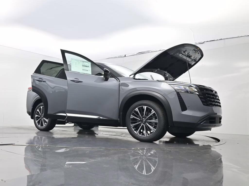 2026 Boulder Gray/Super Black Nissan Pathfinder Platinum FWD SUV