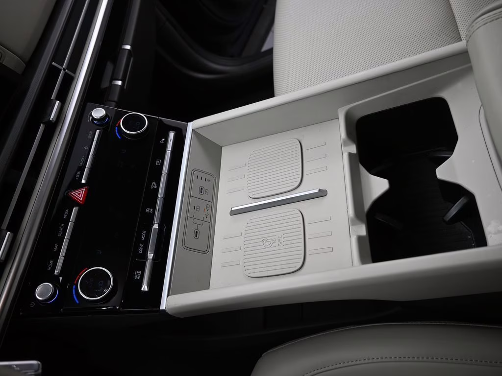 2025 Ecotronic Gray Hyundai Santa Fe SEL FWD SUV