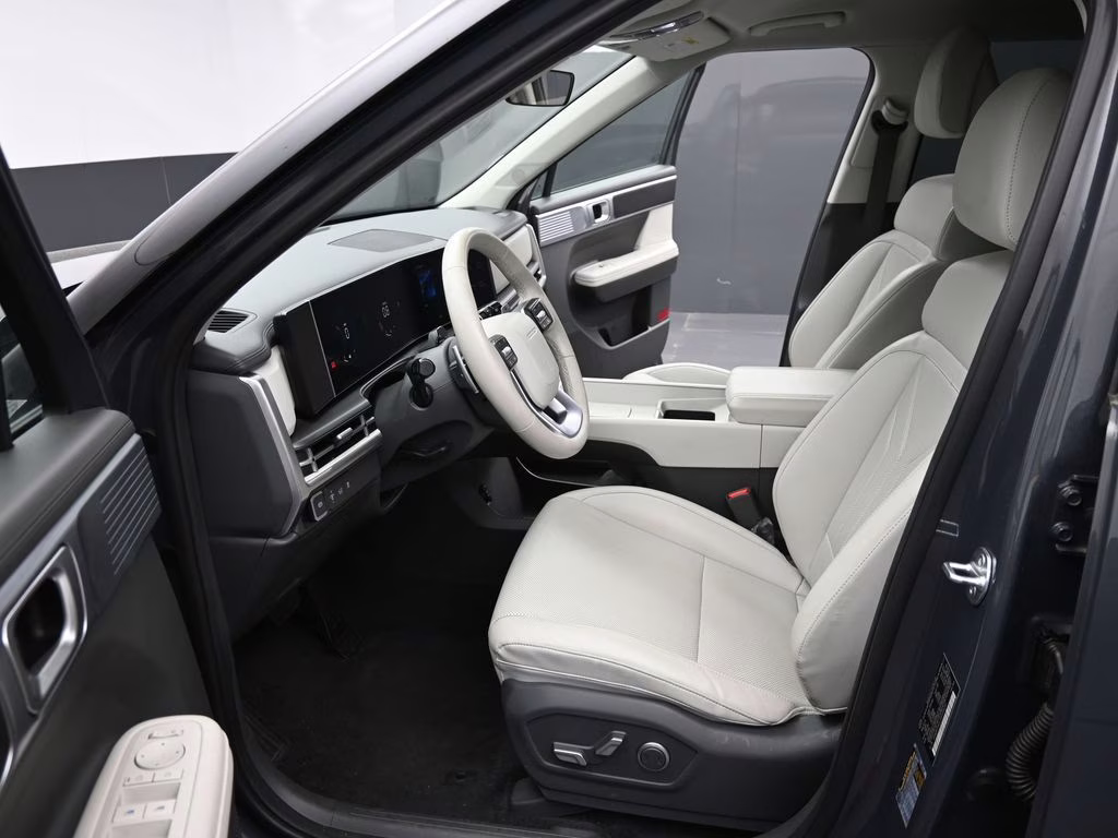 2025 Ecotronic Gray Hyundai Santa Fe SEL FWD SUV