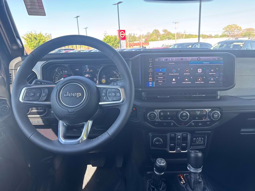 2025 Granite Crystal Metallic Clearcoat Jeep Wrangler Sahara 4xe 4X4 SUV