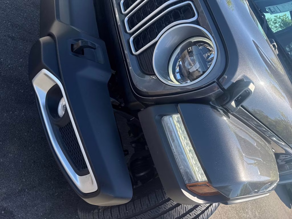 2025 Granite Crystal Metallic Clearcoat Jeep Wrangler Sahara 4xe 4X4 SUV