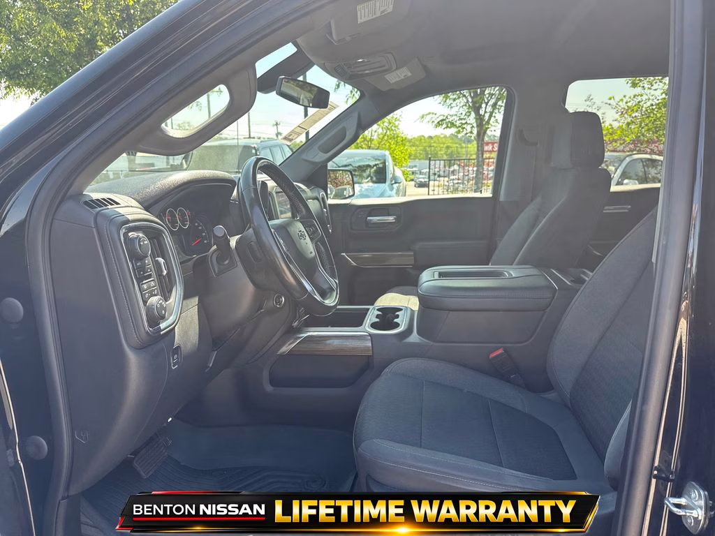 2021 Black Chevrolet Silverado 1500 LT Trail Boss 4X4 Truck