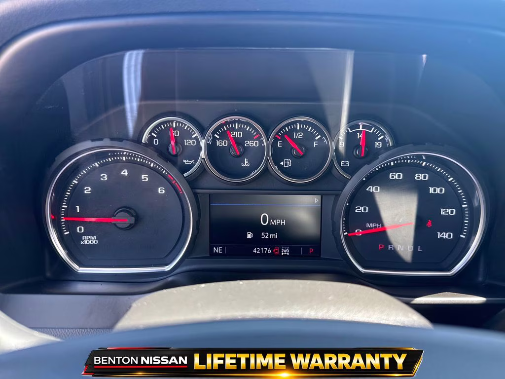 2021 Black Chevrolet Silverado 1500 LT Trail Boss 4X4 Truck