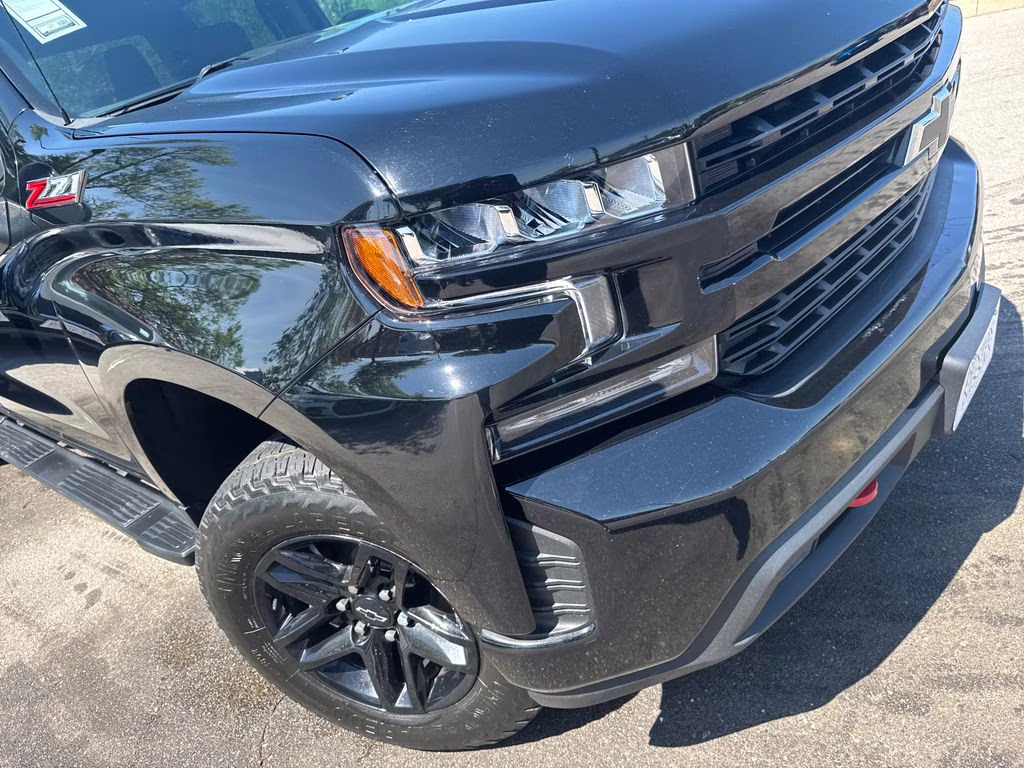 2021 Black Chevrolet Silverado 1500 LT Trail Boss 4X4 Truck