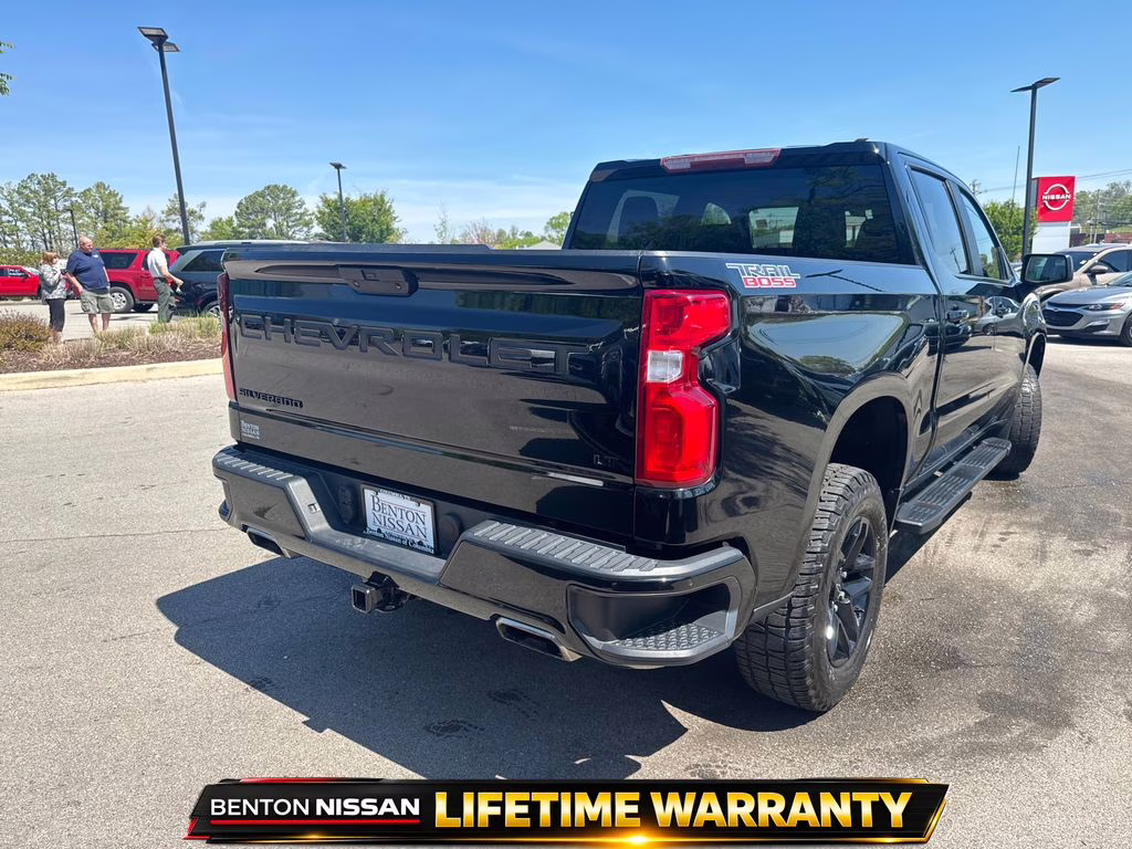 2021 Black Chevrolet Silverado 1500 LT Trail Boss 4X4 Truck
