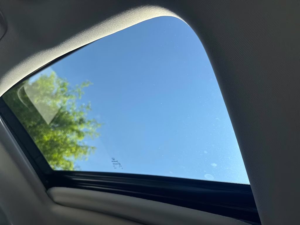 2025 Platinum White Pearl Honda Odyssey EX-L FWD Van