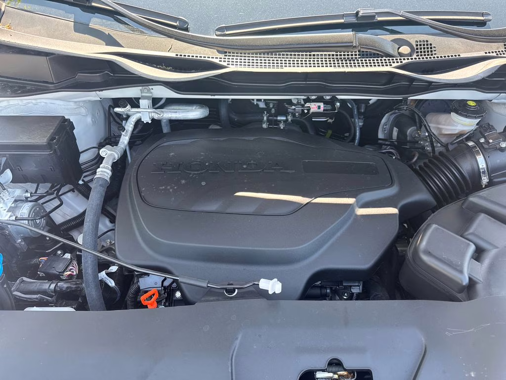 2025 Platinum White Pearl Honda Odyssey EX-L FWD Van