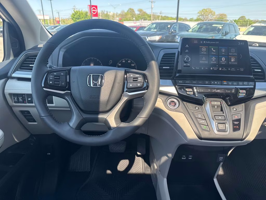 2025 Platinum White Pearl Honda Odyssey EX-L FWD Van