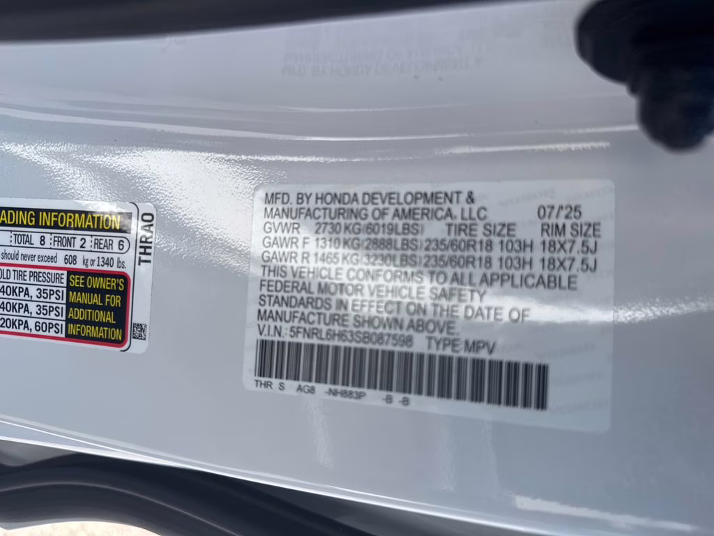 2025 Platinum White Pearl Honda Odyssey EX-L FWD Van