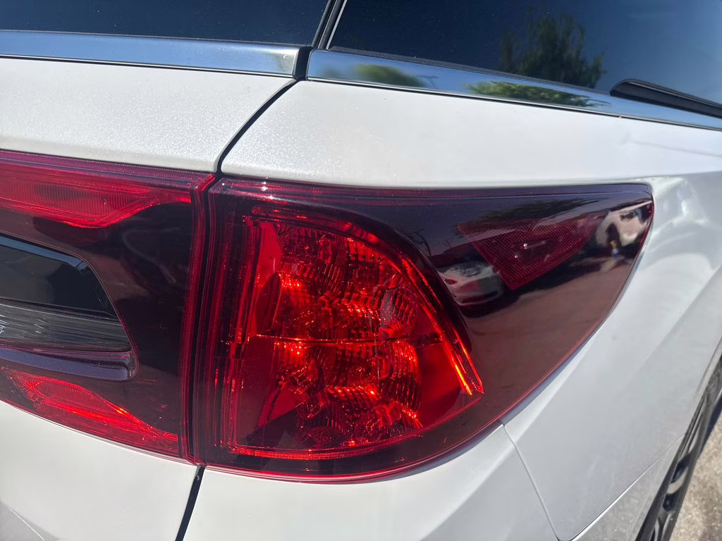 2025 Platinum White Pearl Honda Odyssey EX-L FWD Van