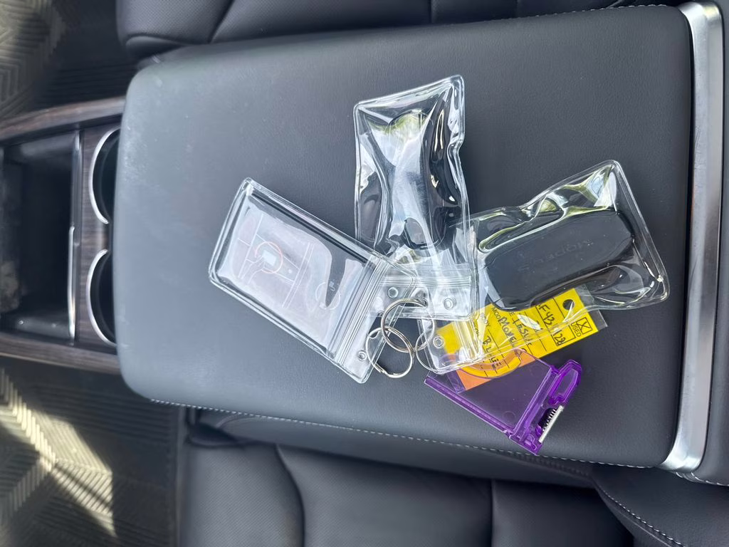 2021 Deep Blue Metallic Tesla Model S Plaid AWD Hatchback