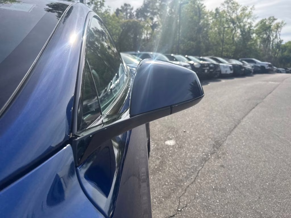 2021 Deep Blue Metallic Tesla Model S Plaid AWD Hatchback