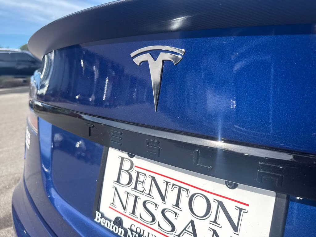 2021 Deep Blue Metallic Tesla Model S Plaid AWD Hatchback