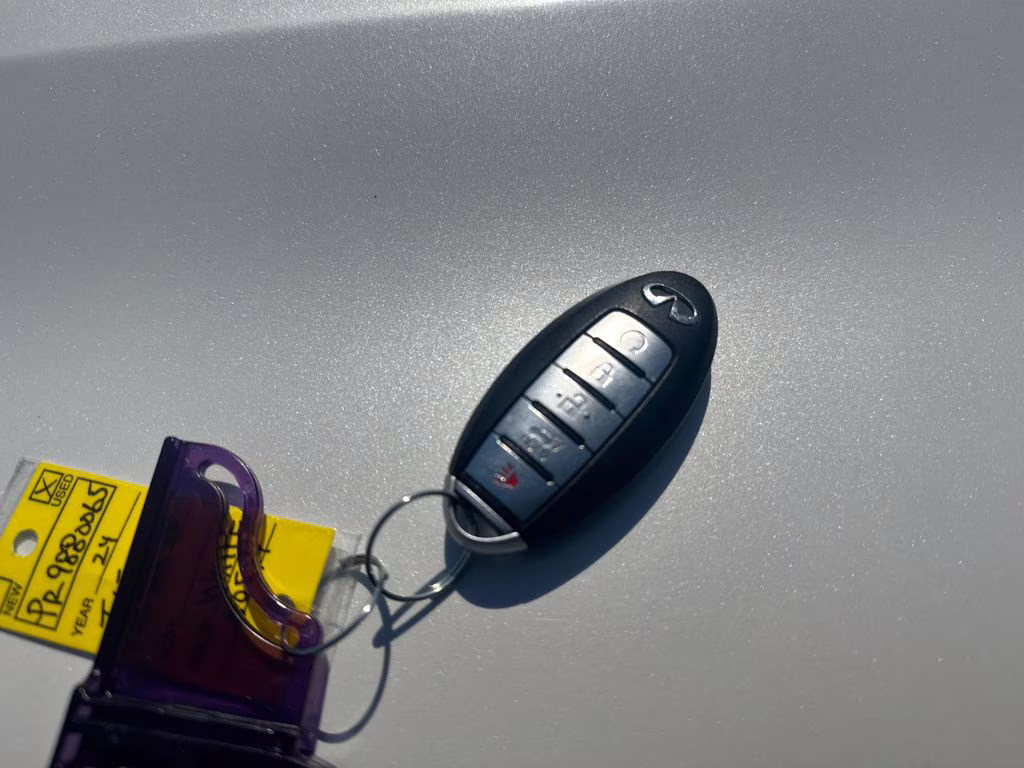 2024 Moonstone White INFINITI QX80 LUXE RWD SUV