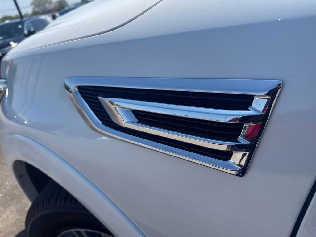 2024 Moonstone White INFINITI QX80 LUXE RWD SUV