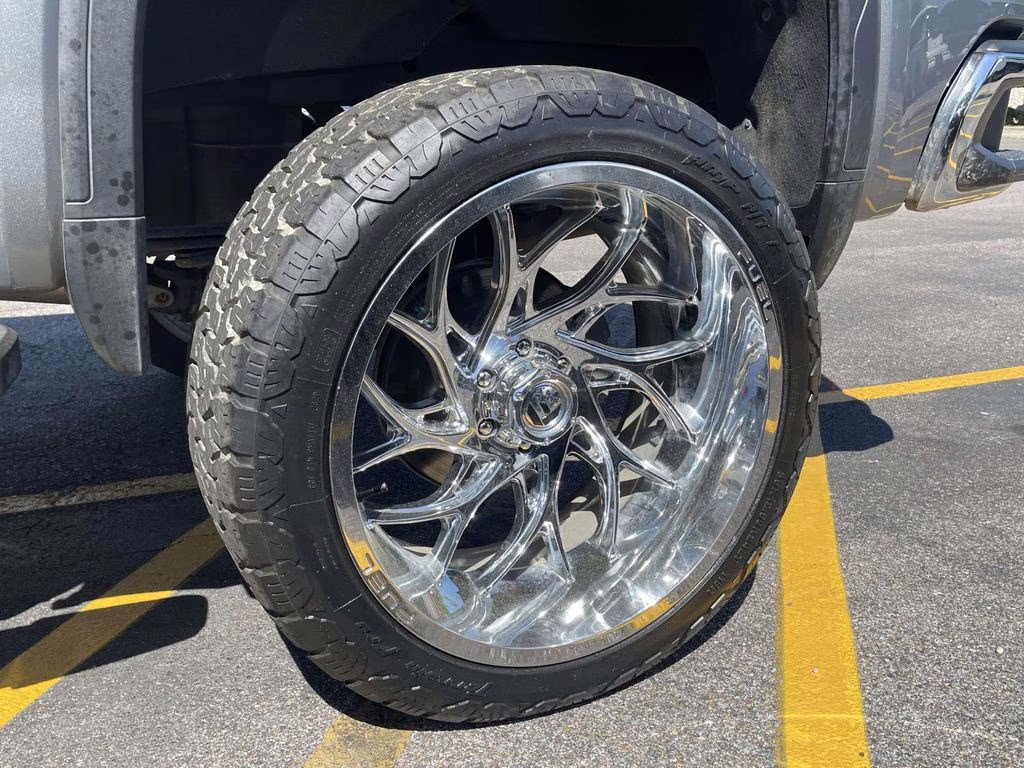 2023 Sterling Metallic GMC Sierra 1500 SLT 4X4 Truck