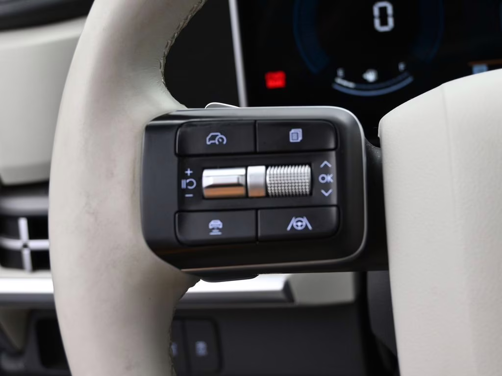 2025 Ecotronic Gray Hyundai Santa Fe SEL FWD SUV