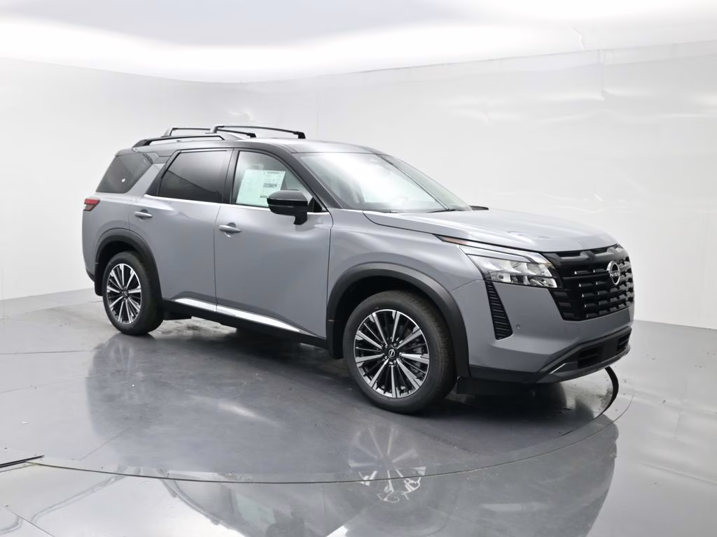 2026 Boulder Gray/Super Black Nissan Pathfinder Platinum FWD SUV
