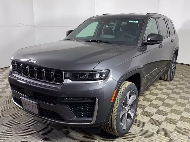 2026 Baltic Gray Metallic Clearcoat Jeep Grand Cherokee L Limited 4X4 SUV