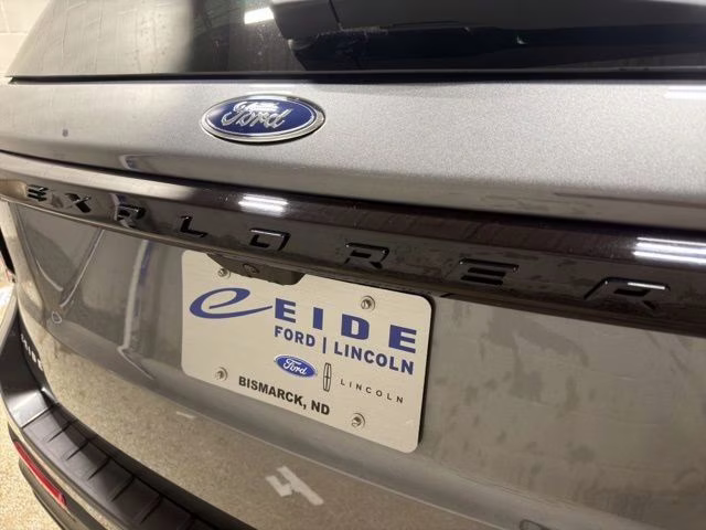 2026 Carbonized Gray Metallic Ford Explorer ST 4X4 SUV