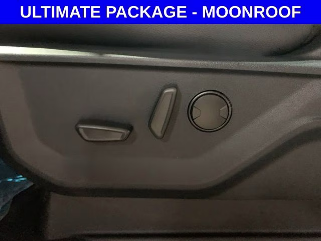 2026 Glacier Gray Metallic Tri-Coat Ford Super Duty F-350 SRW Lariat Black Appearance 4X4 Truck