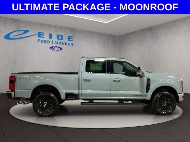 2026 Glacier Gray Metallic Tri-Coat Ford Super Duty F-350 SRW Lariat Black Appearance 4X4 Truck