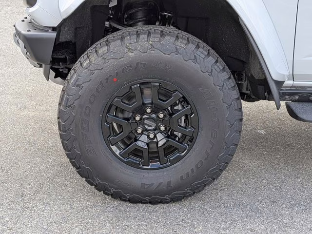 2026 Oxford White Ford Bronco Raptor 4X4 Convertible
