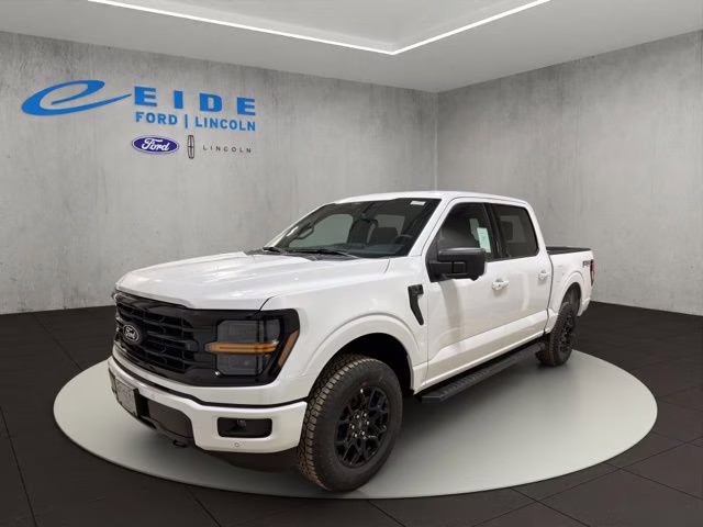 2026 Oxford White Ford F-150 XLT Black Appearance 4X4 Truck
