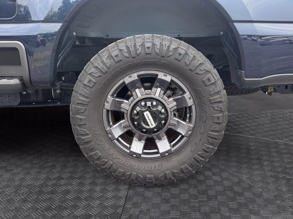 2024 Blue Metallic Ford Super Duty F-250 SRW Lariat 4X4 Truck