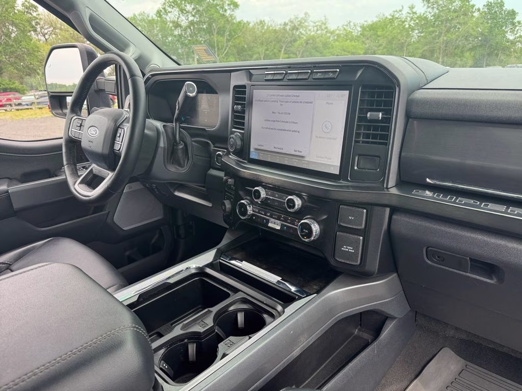 2024 Blue Metallic Ford Super Duty F-250 SRW Lariat 4X4 Truck