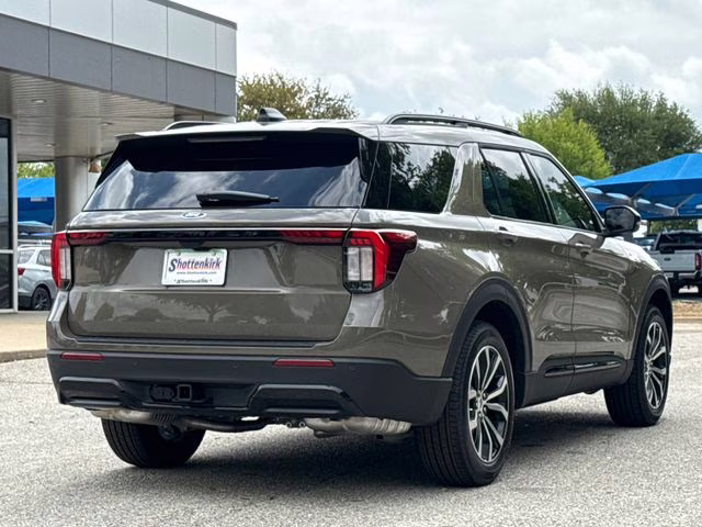 2026 Gray Ford Explorer ST-Line RWD SUV