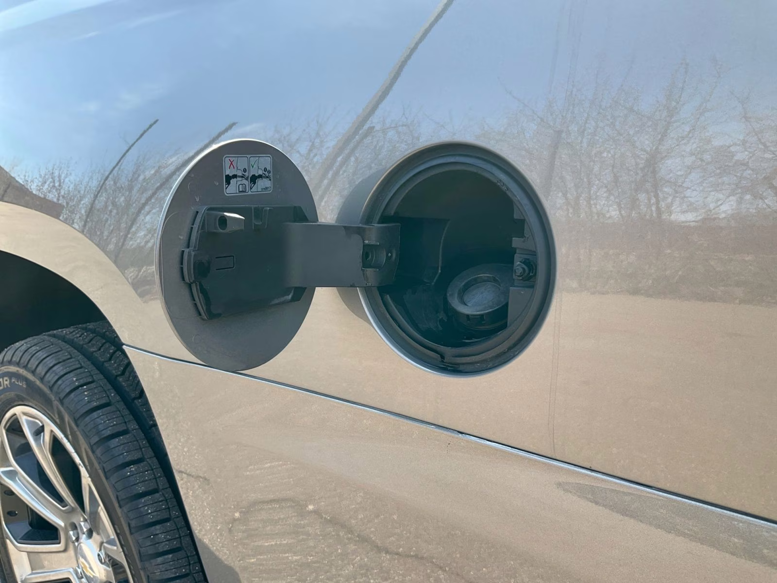 2017 Pepperdust Metallic Chevrolet Suburban Premier 4X4 SUV