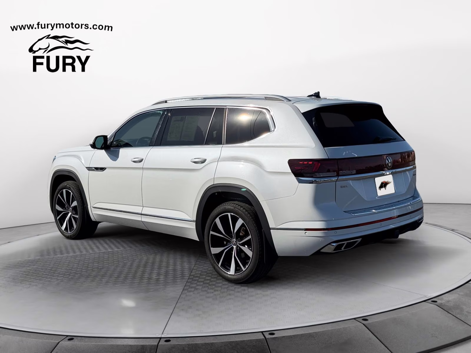2024 White Volkswagen Atlas 2.0T SEL Premium R-Line AWD SUV