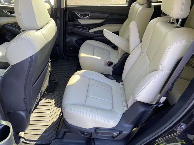 2023 Crystal Black Silica Subaru Ascent Limited AWD SUV