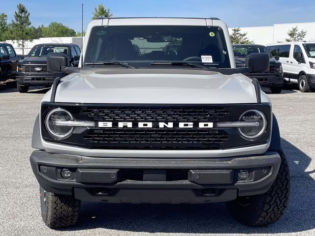 2026 Avalanche Ford Bronco Outer Banks 4X4 SUV