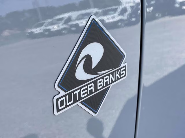 2026 Avalanche Ford Bronco Outer Banks 4X4 SUV