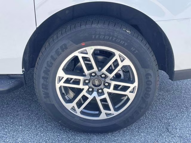 2026 White Ford Expedition Max Active RWD SUV