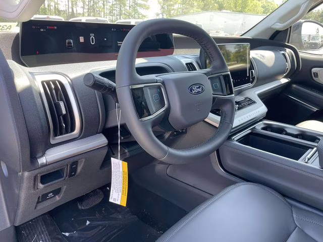 2026 Black Metallic Ford Expedition Active RWD SUV