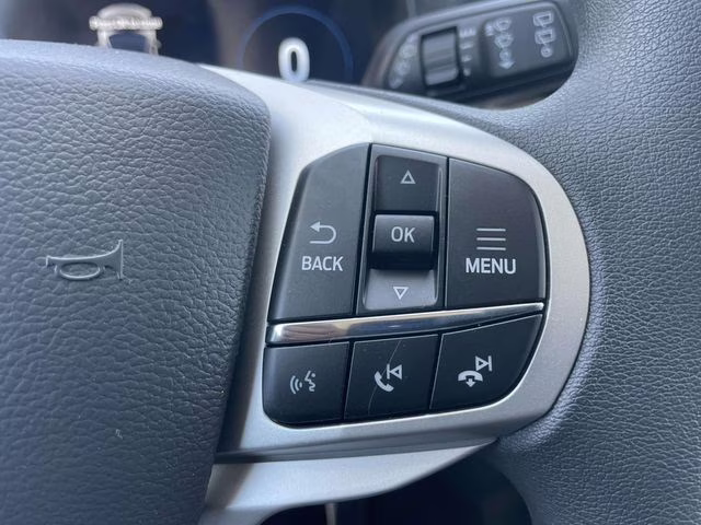 2026 White Ford Explorer Active RWD SUV