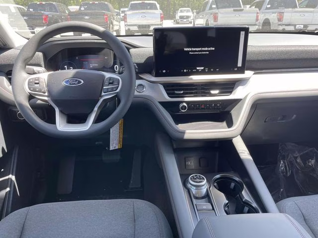 2026 White Metallic Ford Explorer Active RWD SUV