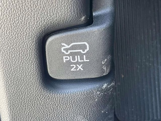 2026 White Ford Explorer Active RWD SUV