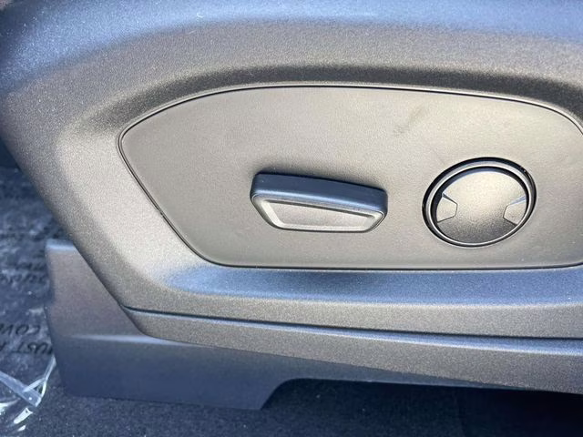 2026 Gray Metallic Ford Explorer Active RWD SUV