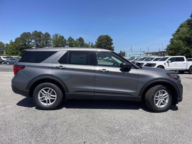 2026 Gray Metallic Ford Explorer Active RWD SUV