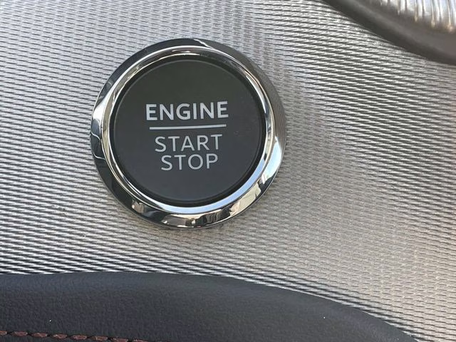 2026 White Ford Explorer Active RWD SUV