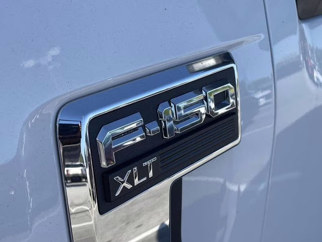 2026 Oxford White Ford F-150 XLT RWD Truck